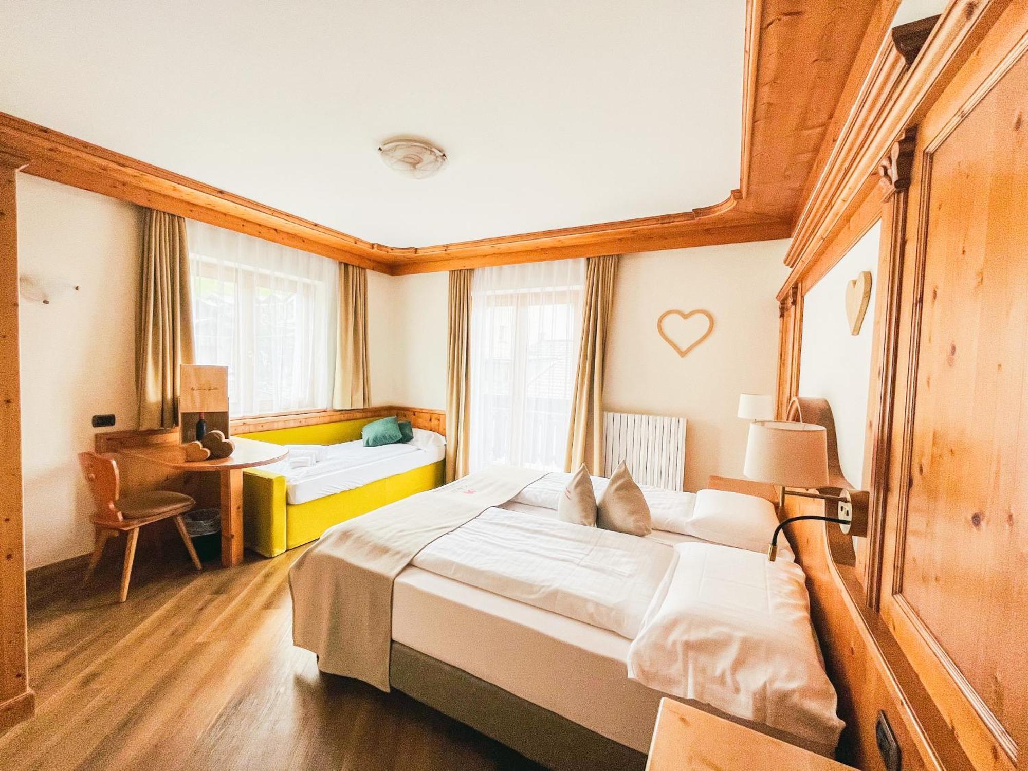 Double or Twin Room Balcony